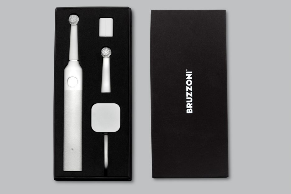 1140_Electrictoothbrush_white_7340157911402_Box